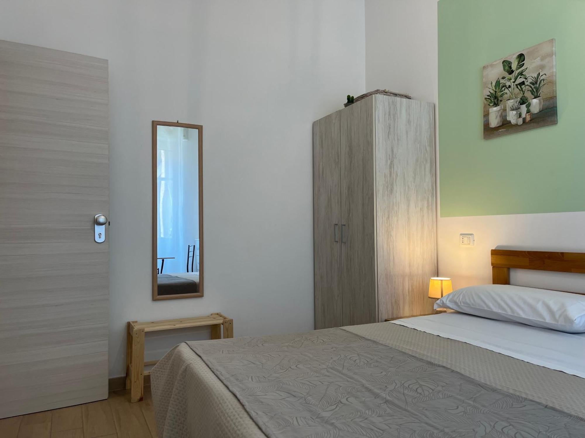 B&B Vento Aureo Rooms Milazzo Exteriér fotografie