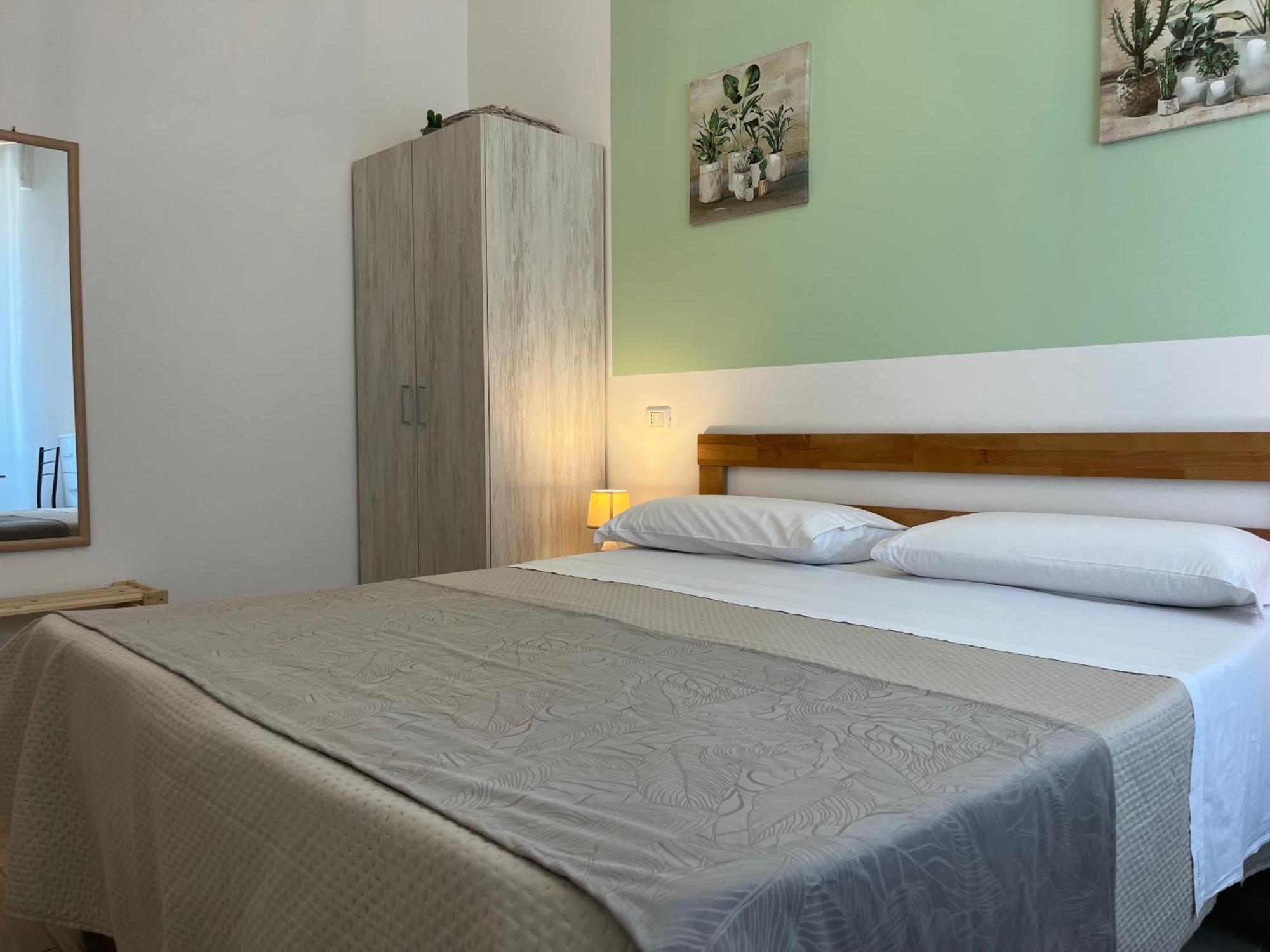 B&B Vento Aureo Rooms Milazzo Exteriér fotografie